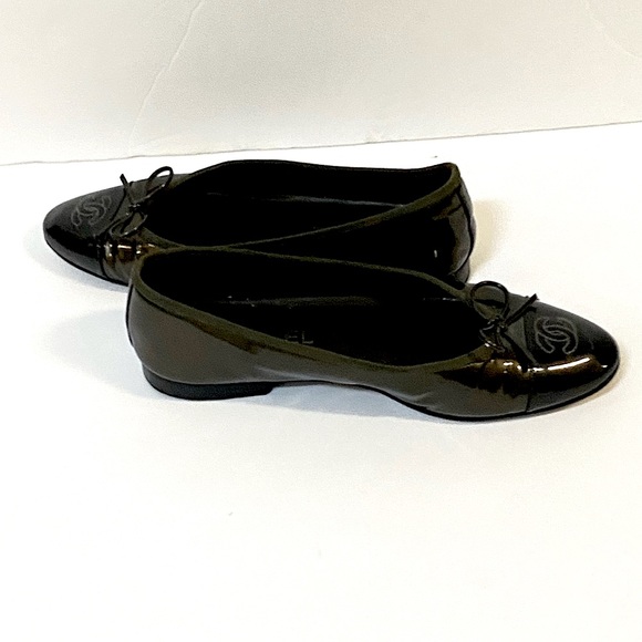 CHANEL | Shoes | Chanel Patent Leather Ballerina Flats | Poshmark